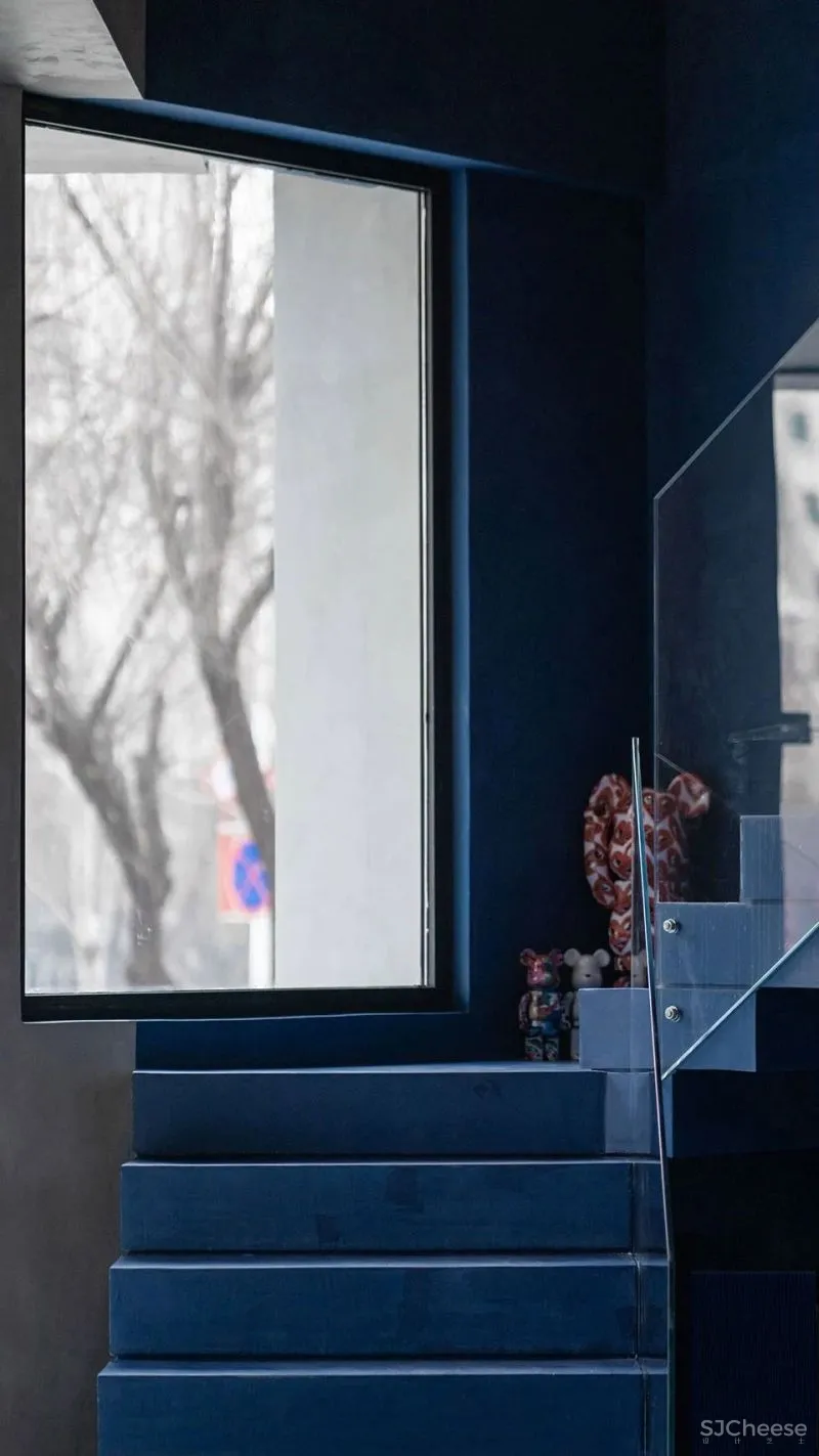 新作 立方体的重构 理想之蓝咖啡，青岛 开尺设计事务所