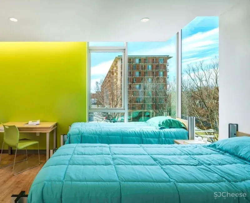 无正背立面之分的AYA公共住宅建筑 Studio Twenty Seven