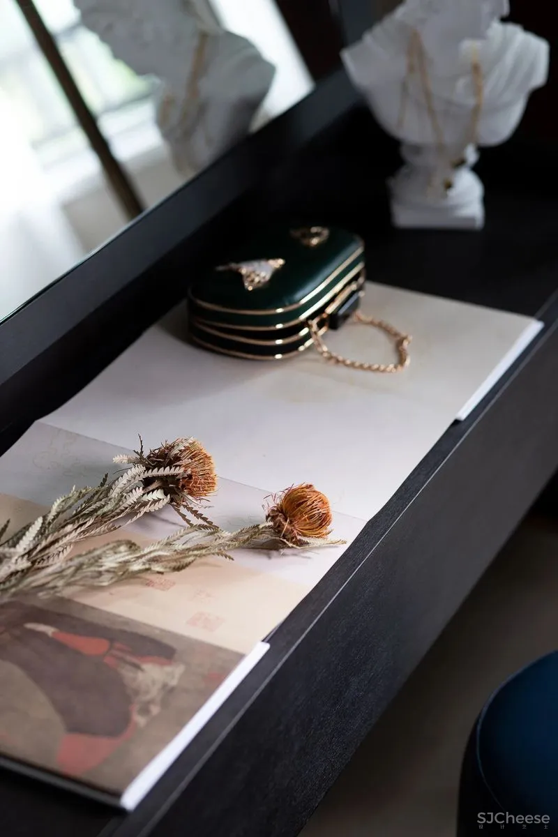 其境设计:凸显空间的自然美学,暖色调下的简洁随性!