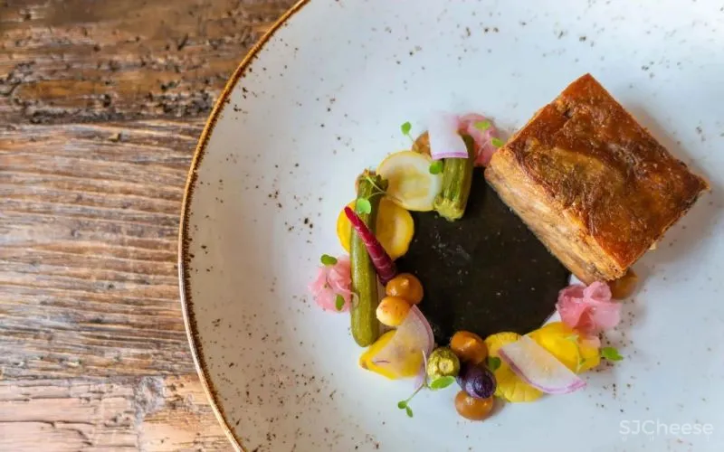 蒙太奇洛斯卡沃斯酒店