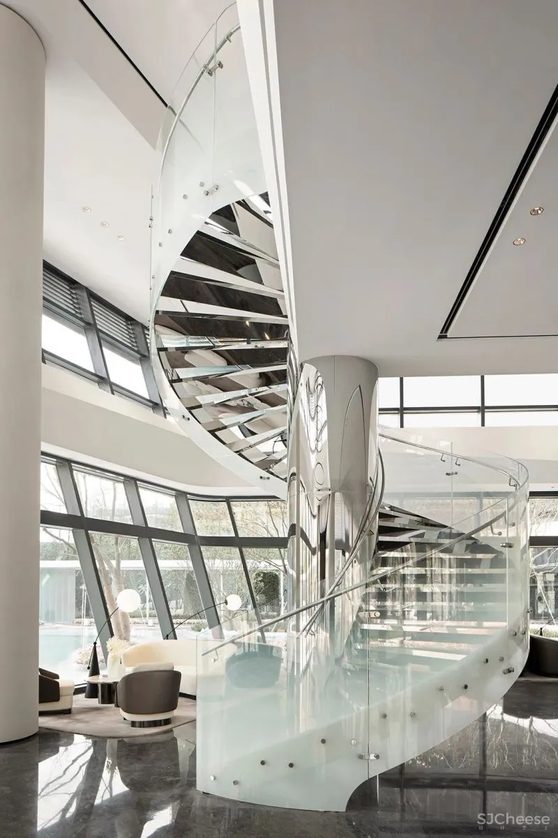 从地球仰望看到的宇宙星辰,重叠漂浮,璀璨无界