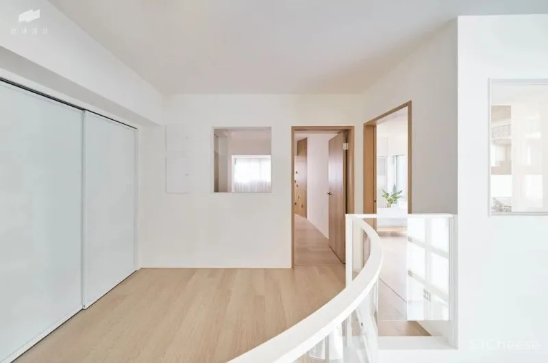 165㎡原木复式,温暖质感