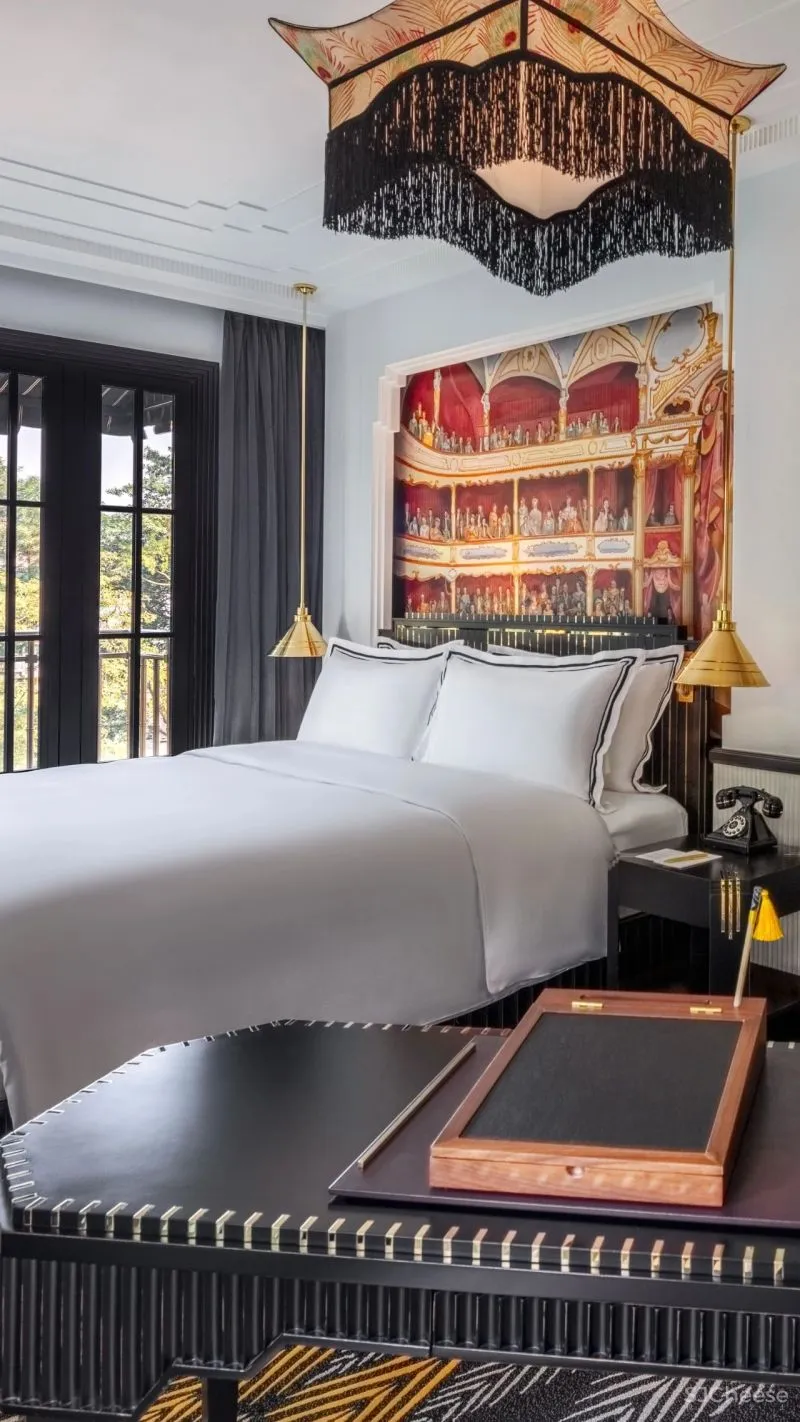 全球第八家嘉佩乐酒店 Bill Bensley营造优雅繁华的绝美氛围感,仿若重回旧日荣光!