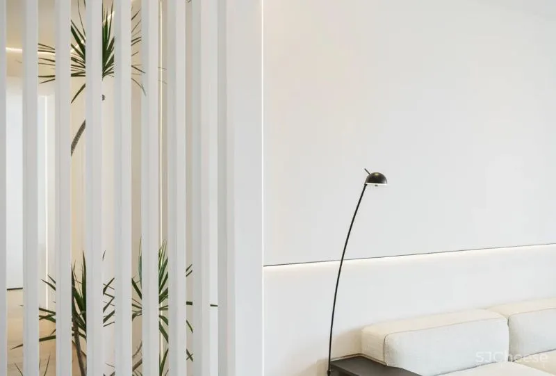 130㎡纯白居所，温度正好的理性极简