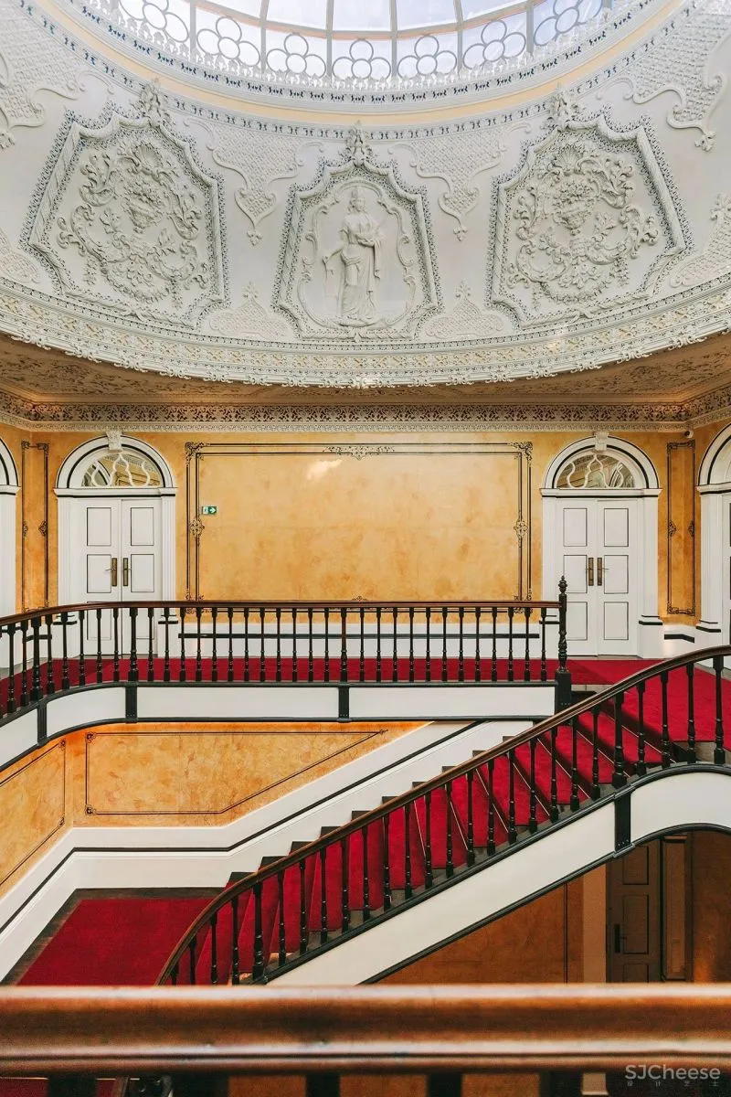 致敬葡萄牙的文学与丰富的复杂性,Torel Palace Hotel