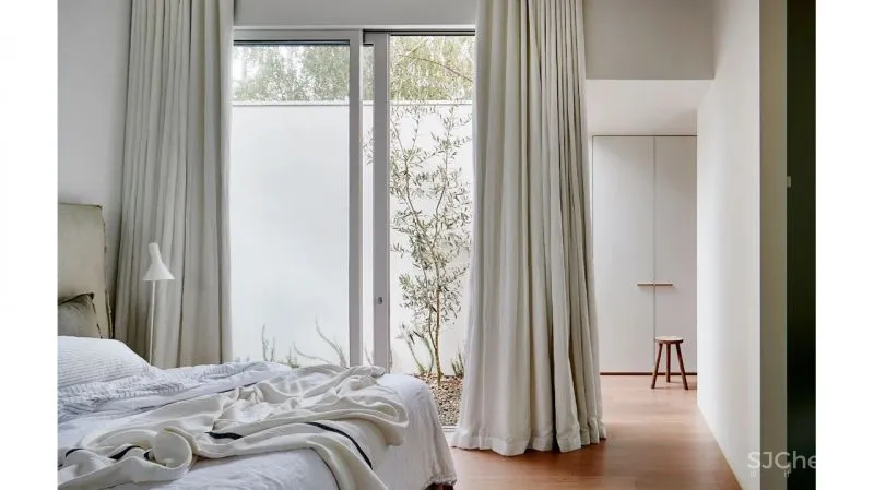 A Contemporary Renovation That Revives Forgotten Spaces