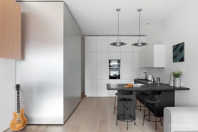 这个看似素雅平淡空间,其实隐藏了一颗躁动不安的心