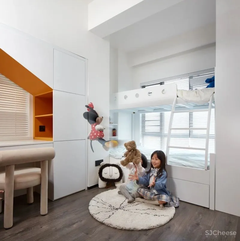 黑、白、灰、木，简练时尚的现代空间｜迪尚设计