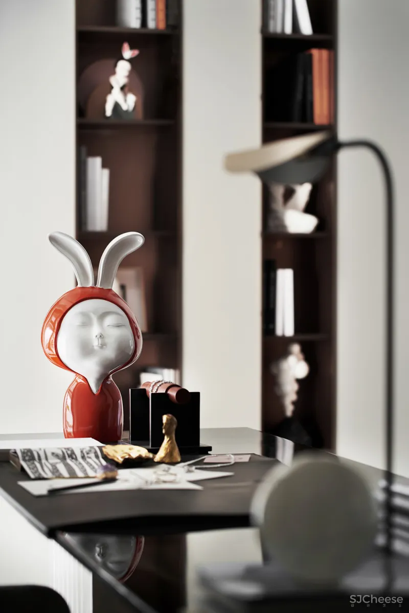 LESTYLE 乐尚设计:254㎡艺术住宅,家的鎏金光影!