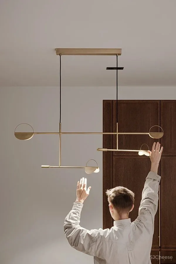 一间62平米的公寓,却有着餐厅般的梦幻美丽,你以为的新鲜感,却是它的日常