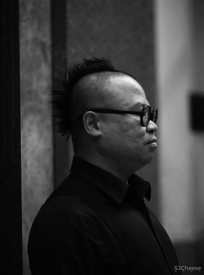 壹思设计:以集装箱为主旋律,打造现代摩登空间!