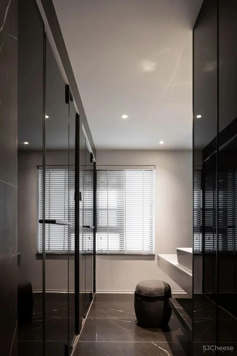 何雨晴•吴晨 × 私宅:影像中的表白