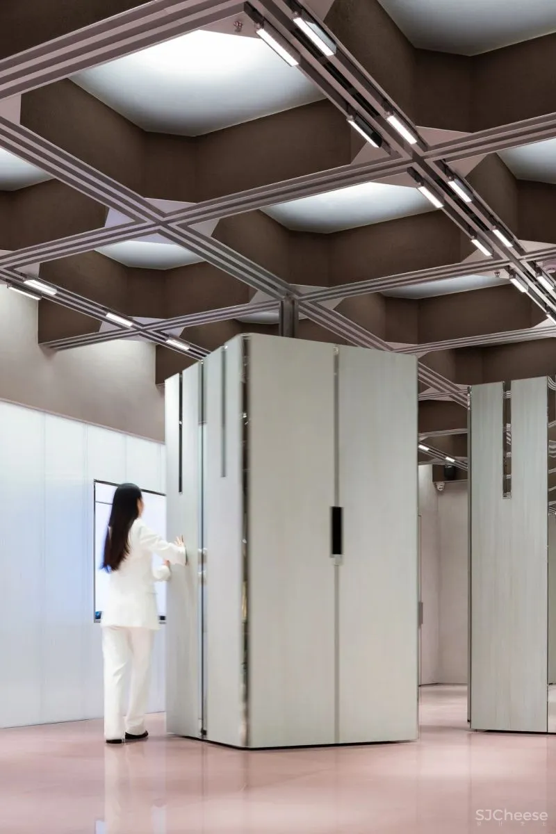 远离以展示为导向的零售：J1M5精品店，中国青岛