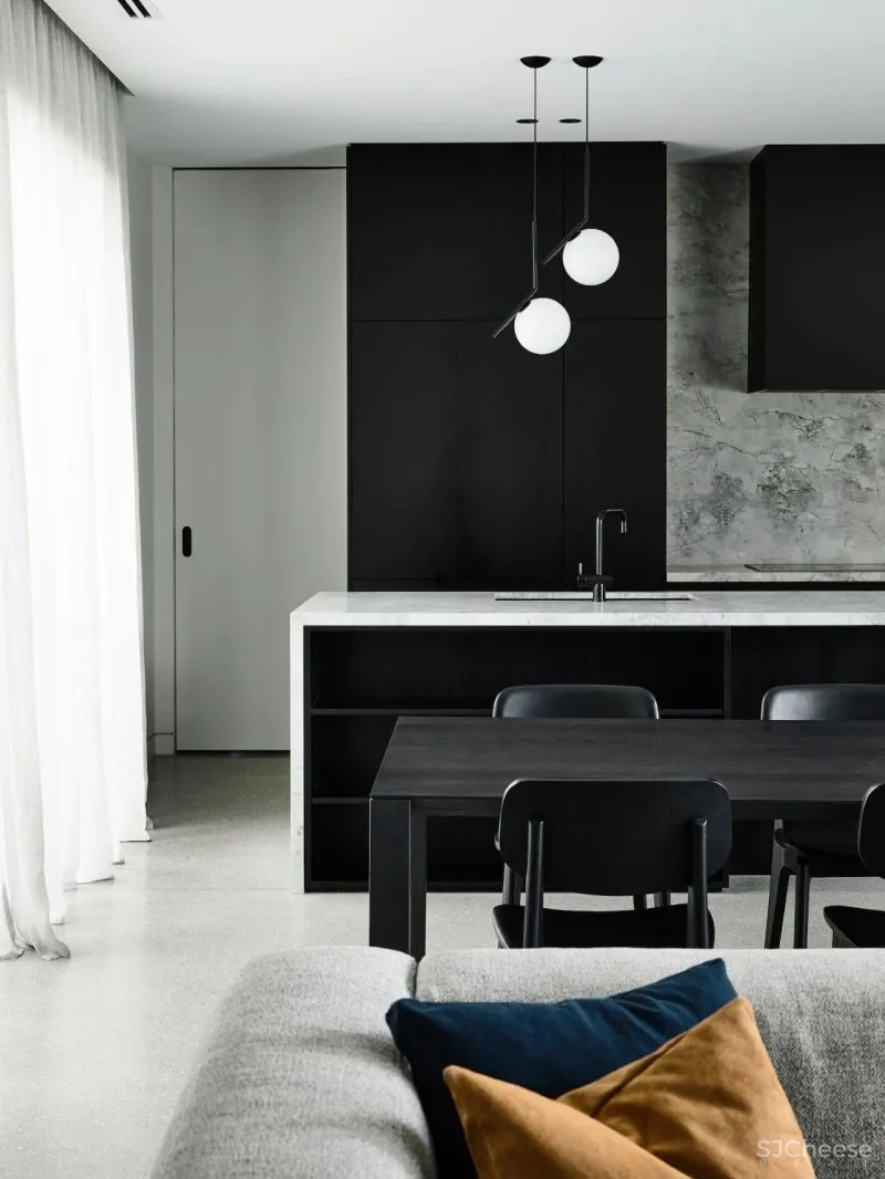 黑与白,宁静简约之居