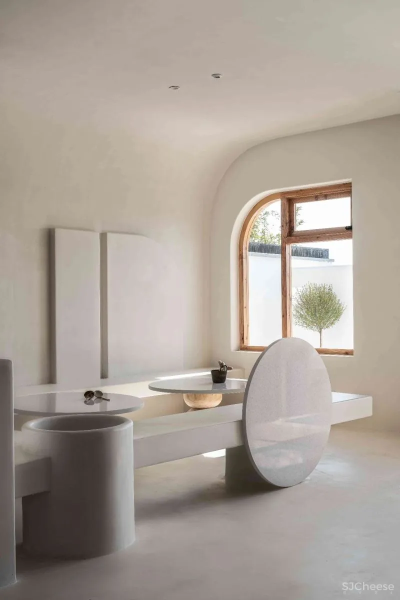 400㎡极简白咖啡馆,重塑建筑几何之美 一野设计