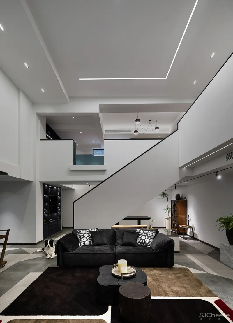 凌聚设计 • 宅，跟着感觉走