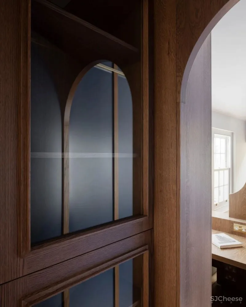 JONATHAN TUCKEY DESIGN