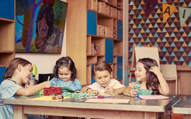 蒙太奇洛斯卡沃斯酒店