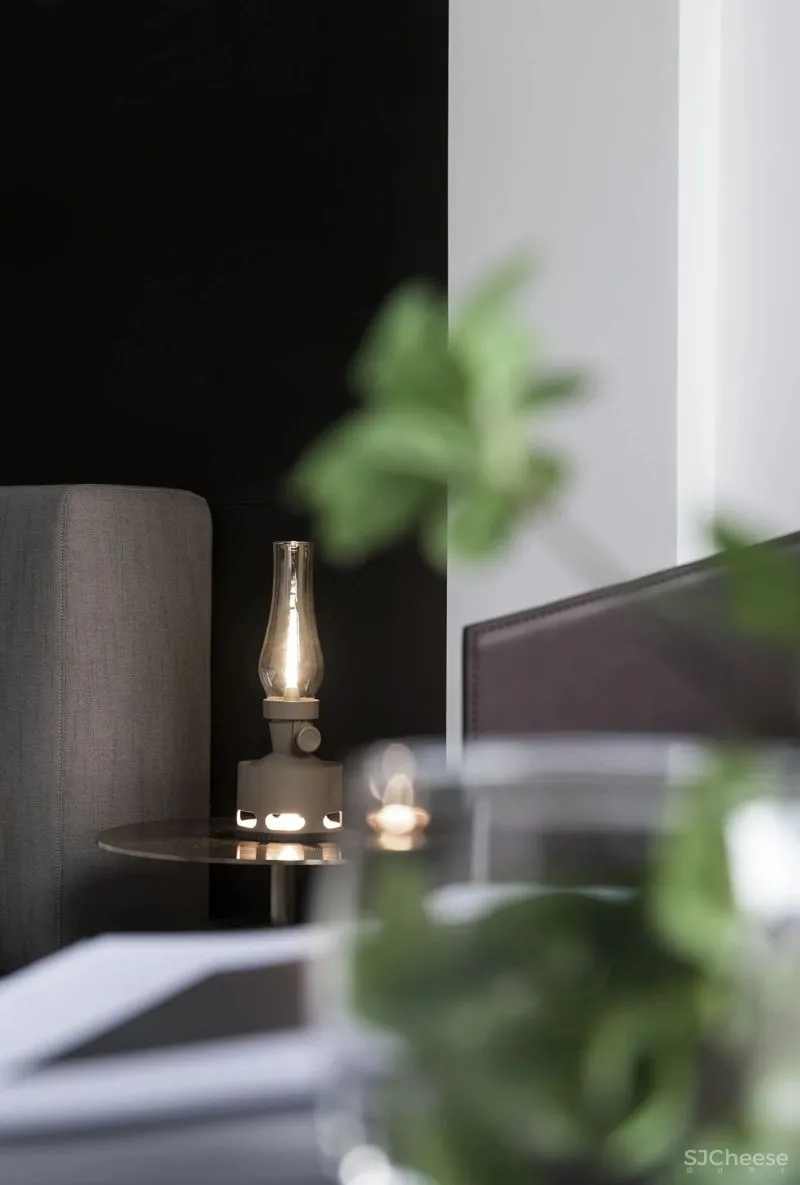 黑暗里的温和纯粹,回归空间的素净情怀 墨然设计