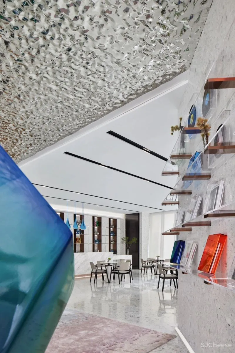 万有引力:超然精致格调,邂逅天色之美!