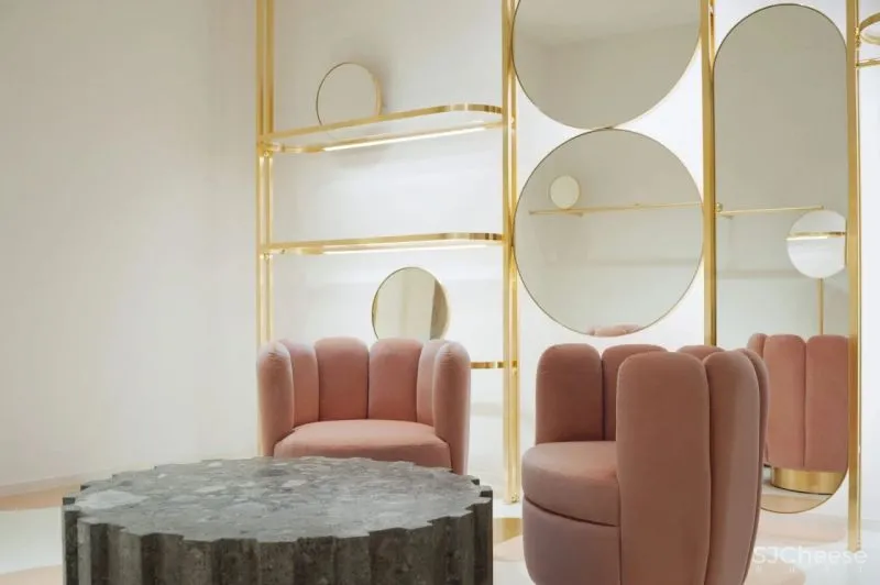 浪漫有趣，轻奢粉色系商业空间