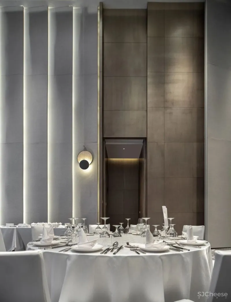 【CCD新作】大中华区首家“摩登商旅”设计旗舰酒店—深圳国际会展中心皇冠假日酒店!