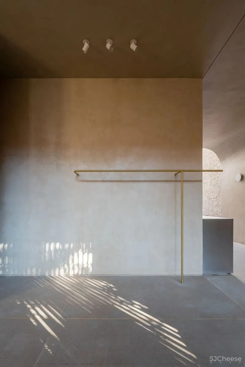 服装品牌跨界做精品酒店,老建筑翻新,每一处都充满设计感!