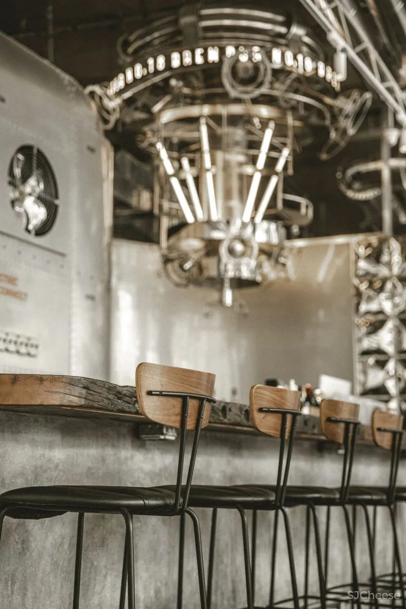 12SQUARE新作18号酒馆天目里店