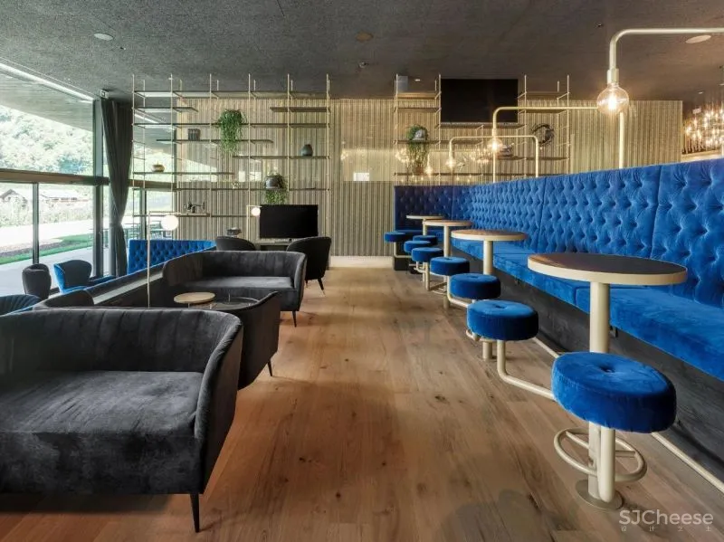 在乡下建一栋精品酒店,屋顶和农田皆有乐趣,一晚还不到千元