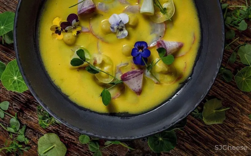 蒙太奇洛斯卡沃斯酒店