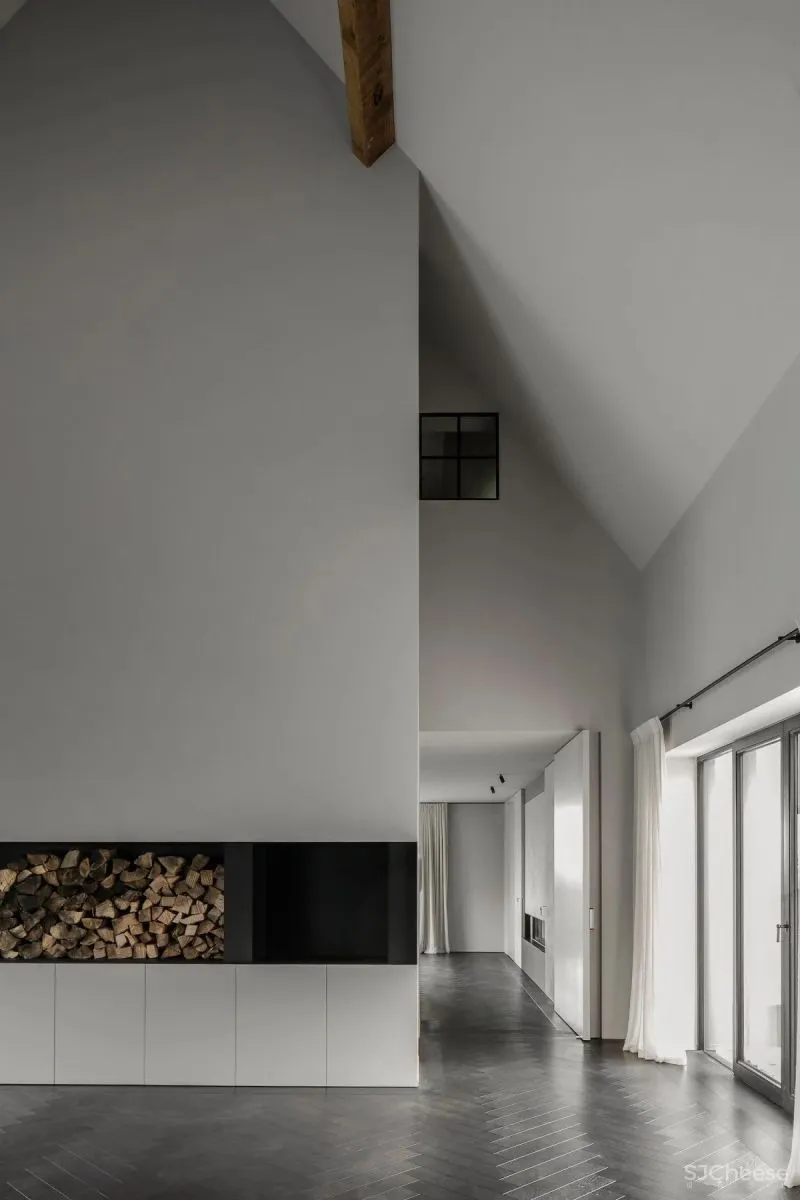 【Pieter Vanrenterghem】微妙的层次与精巧的内饰