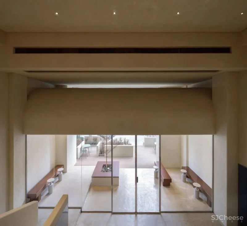 STORY ZOOMCAFE：神性的日常