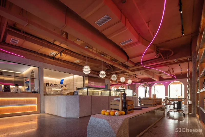 【新作】LIP 餐吧