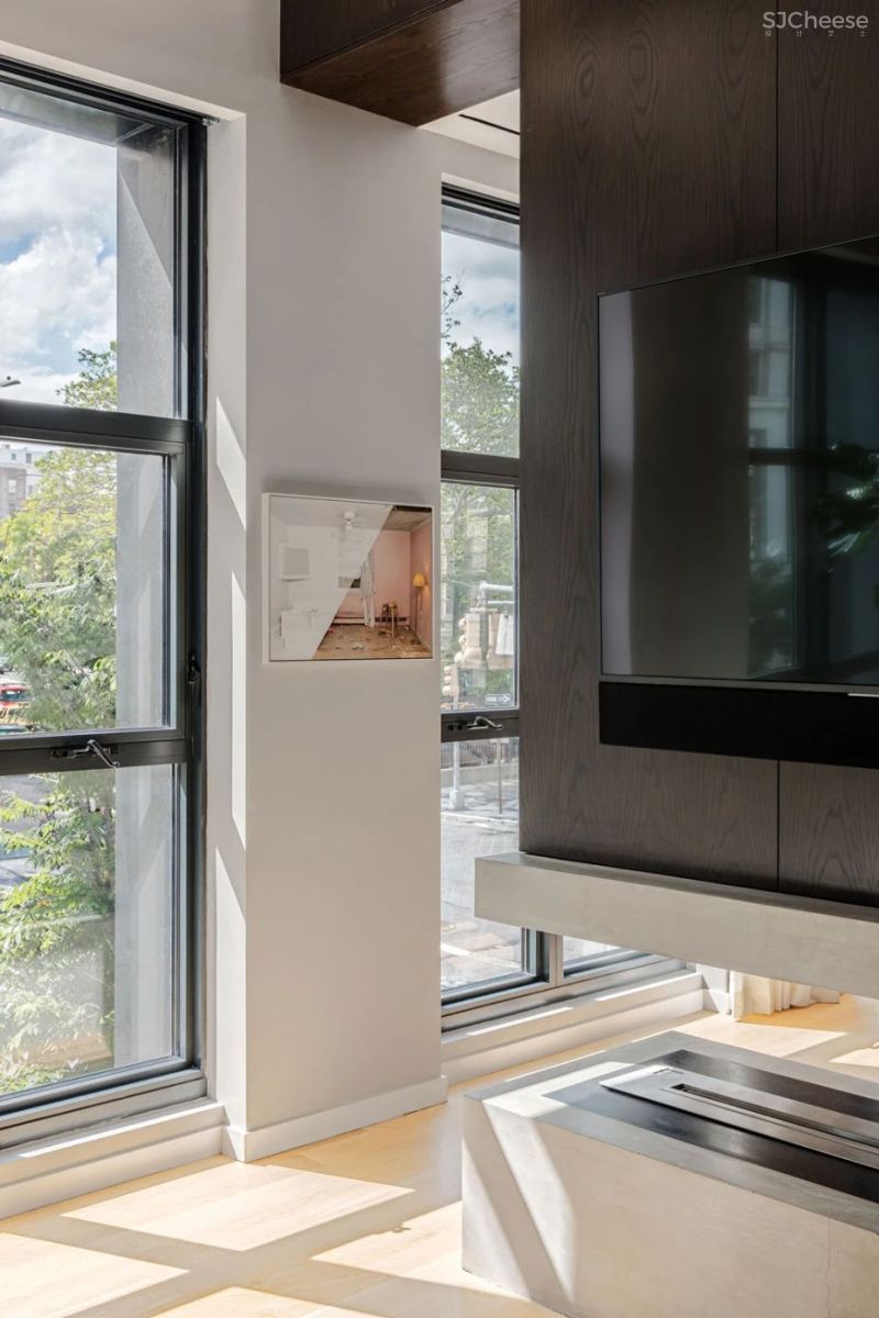 够彩才会更精彩——纽约TRIBECA的多彩嬉戏公寓