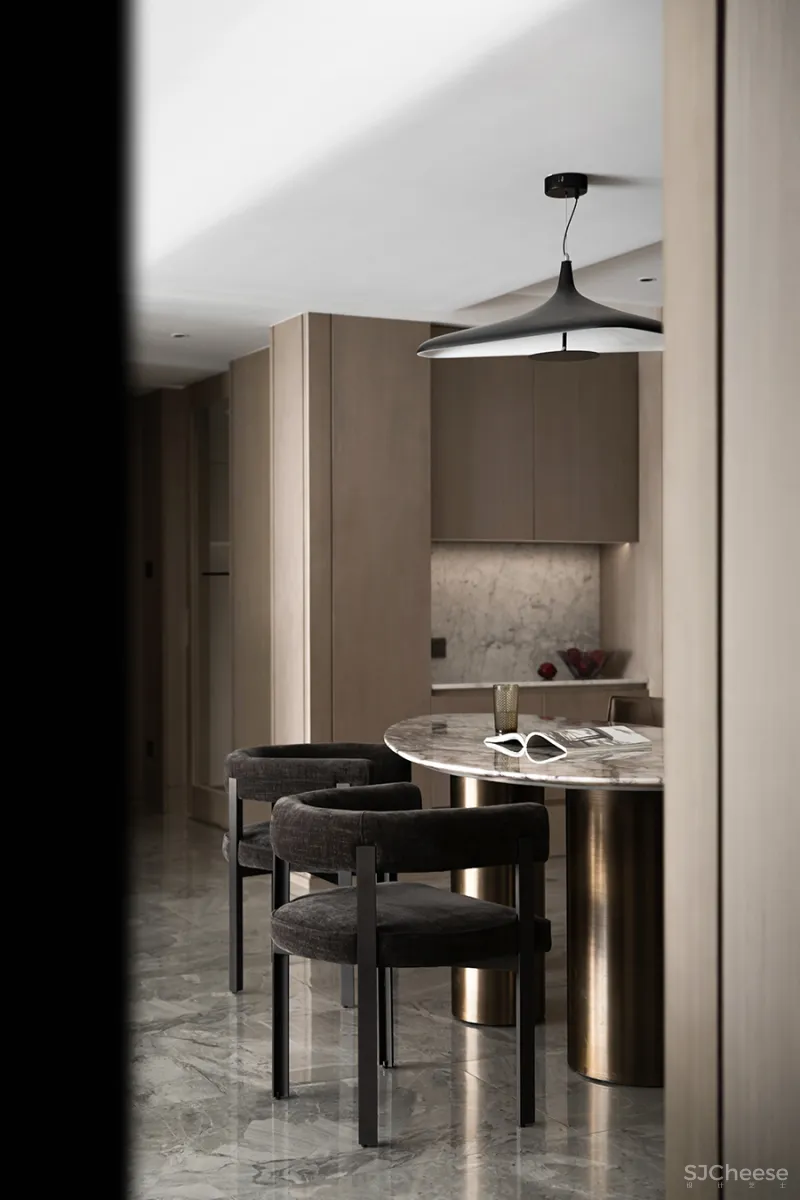 凌聚设计 • 宅，跟着感觉走