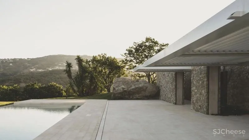 【MORQ】野性十足的原生自然建筑