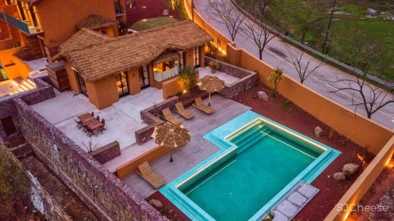 独家首发!江浙沪超野奢摩洛哥风情民宿,面朝湖泊坐拥田园,开业就吸引爆火综艺来录制!