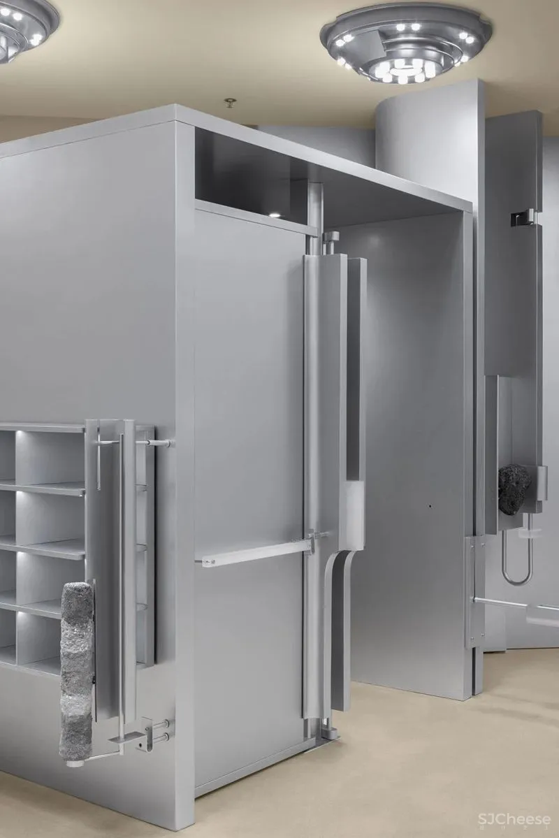 Some Thoughts 李京泽 蕉内深圳概念店,探索机械美学装置的趣味性