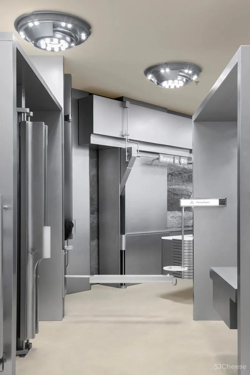 Some Thoughts 李京泽 蕉内深圳概念店,探索机械美学装置的趣味性