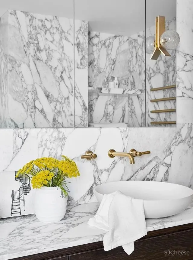 Alexandra Brown 新作 当代折衷主义美学