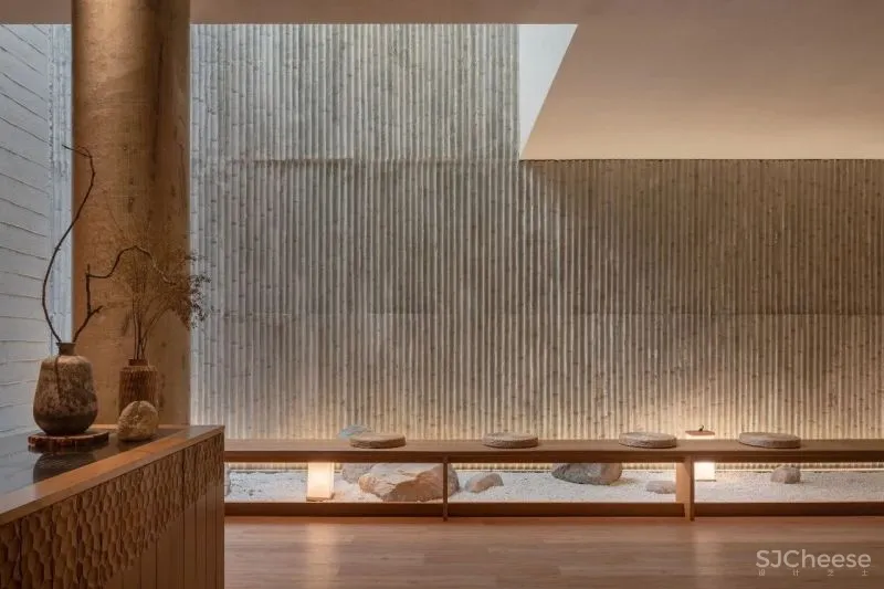 曼谷极简主义的日本美学设计闹市温泉