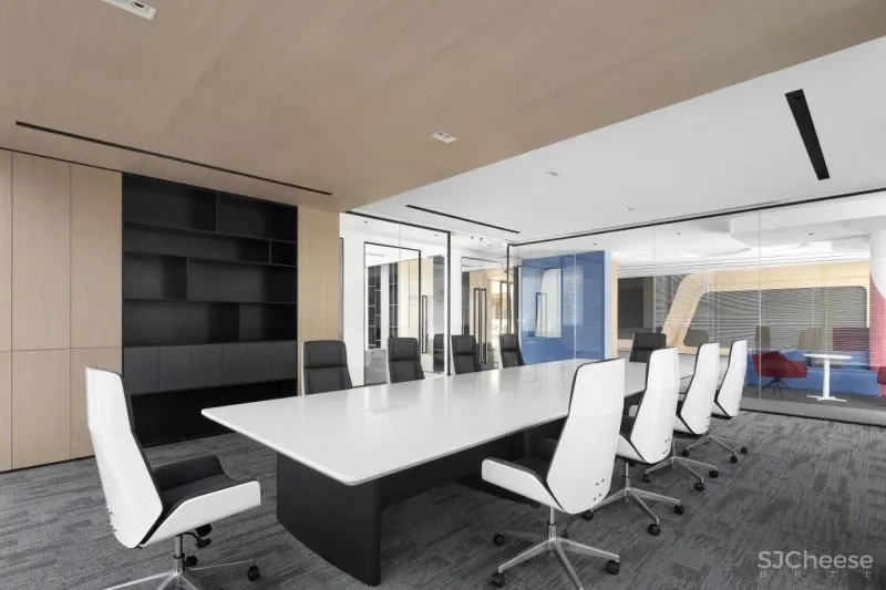 知白设计 × 智见未来办公空间:趣味分割