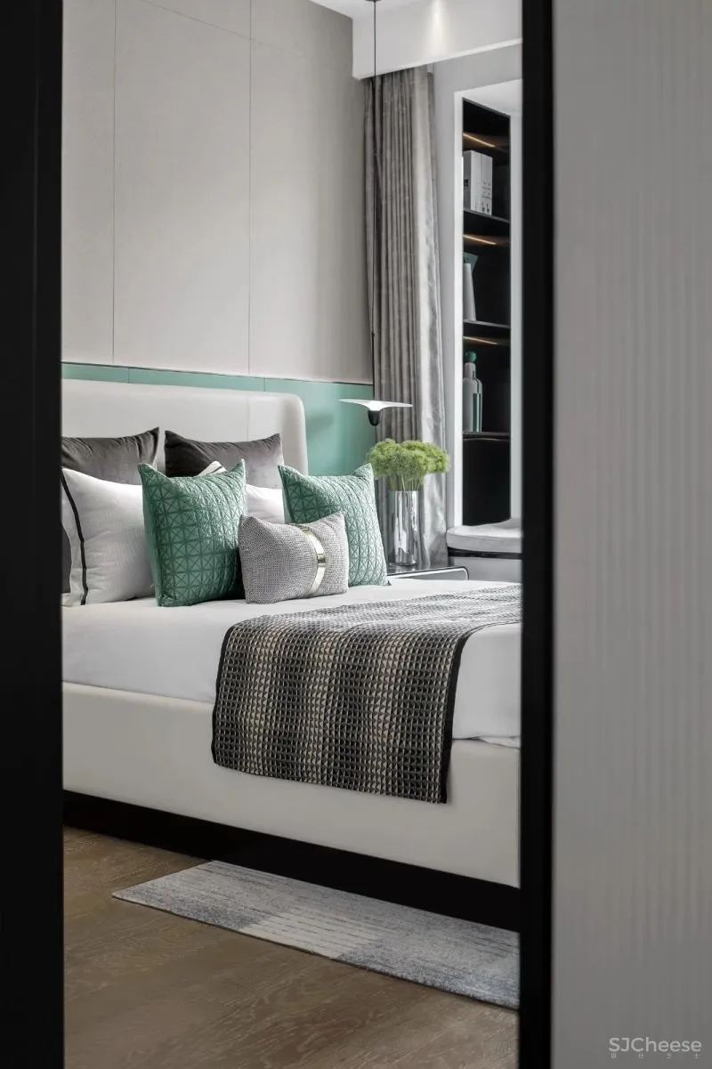 恰到好处的境调:一种态度,两种轻奢 上海岳蒙