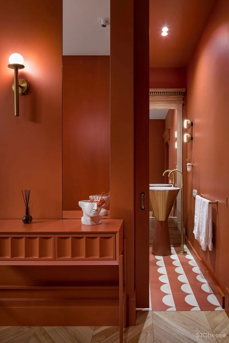 大户型下的浓郁枫叶红,留存满室的明朗光泽!