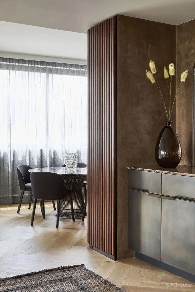 Alexandra Brown 新作 当代折衷主义美学