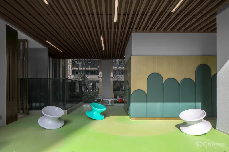 乐在设计 × 绿城诚园架空层:自然层次的交织