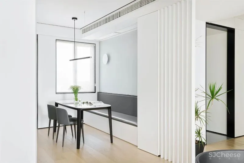 130㎡纯白居所，温度正好的理性极简