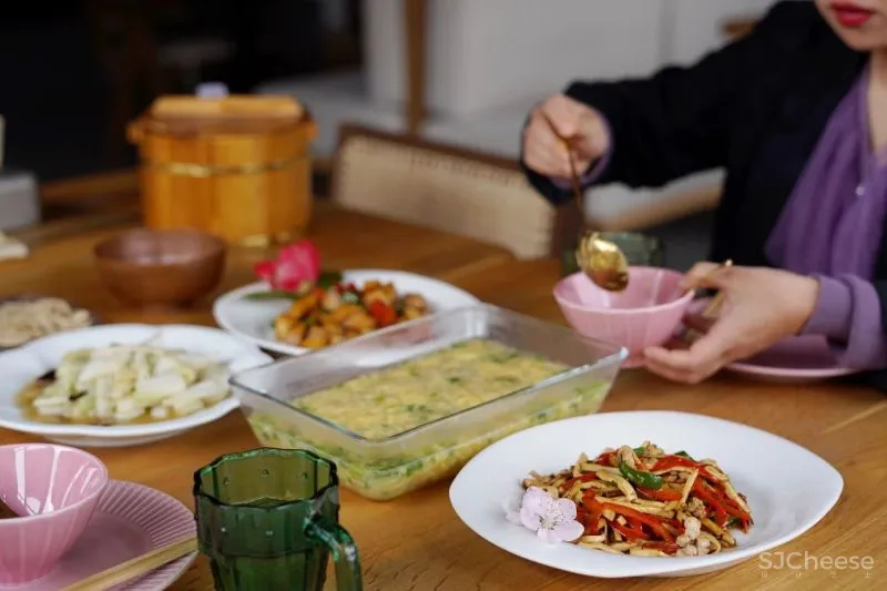 独家首发!江浙沪超野奢摩洛哥风情民宿,面朝湖泊坐拥田园,开业就吸引爆火综艺来录制!