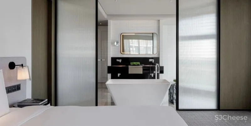 【CCD新作】大中华区首家“摩登商旅”设计旗舰酒店—深圳国际会展中心皇冠假日酒店!