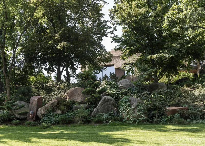 Sergey Makhno Architects-来自禅意与工业风的Double Kill!